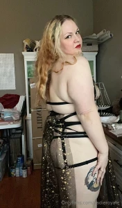 Uuuggg i can t get over how fucking sexy i feel in this part 2