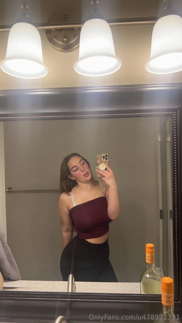 Kinda hoping someone tells me to be a good girl tonight but we both 