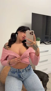 Ti sfido a guardarmi negli occhi senza desiderarmi