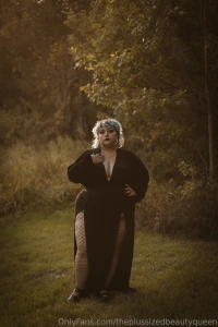 A fat lil witch in the woods