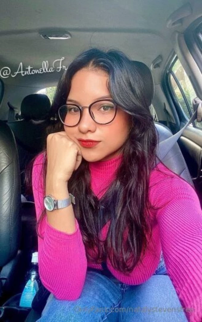 Antonellafr stunning face and curvylicious body you can t handle me part 34 