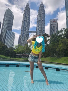 I had way too much fun at yesterday s con as brazilian miku expect the