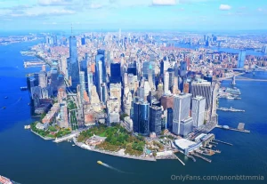 In new york this weekend let me know if you have anyone in mind you