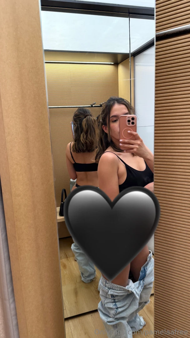 Un piccolo assaggio dal camerino ti piacerebbe vedere di pi apri il 