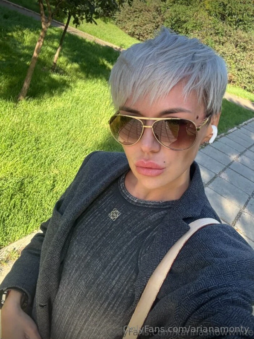 Hi my friend karinasnowwhite created her onlyfans today she is so hot part 378 
