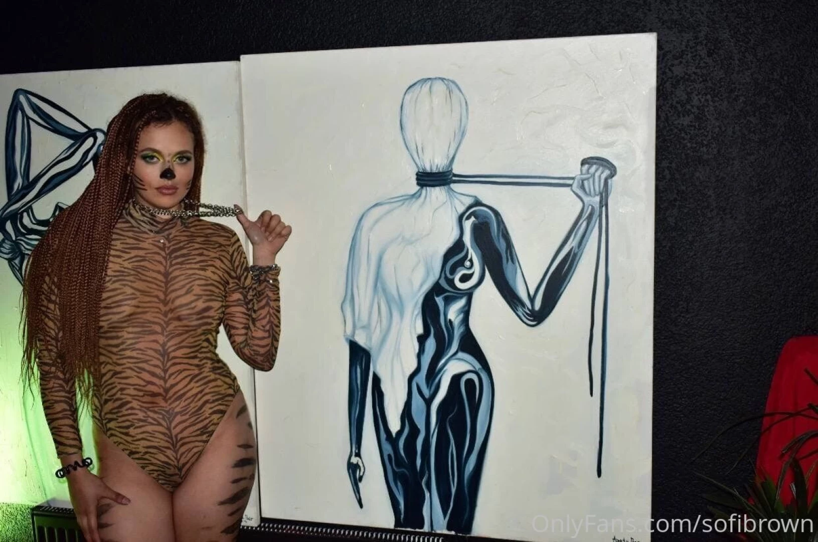 Will you play with this kitty 