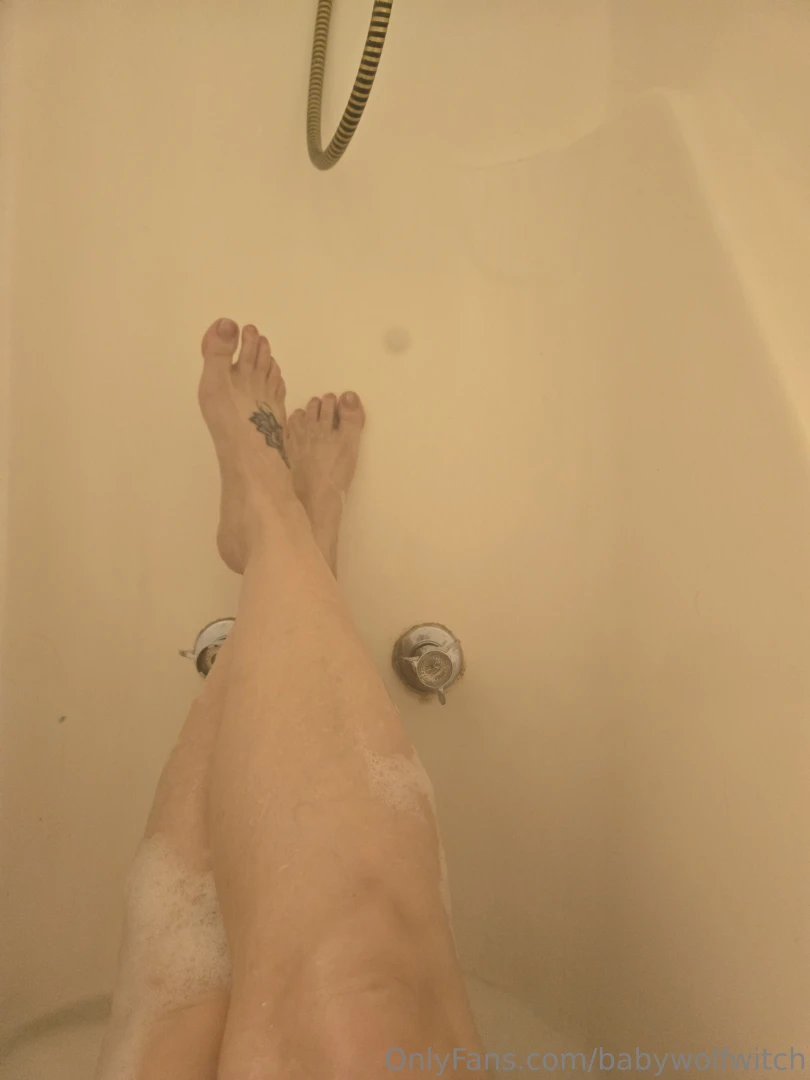 Here some bath time pics part 8 