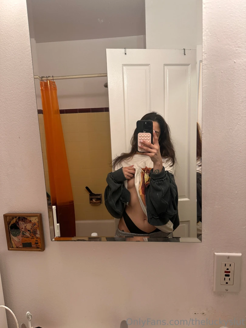 Me and my fave mirror 