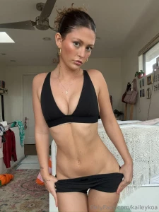 Should i take it off or keep teasing you a lil longer