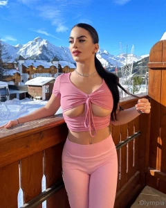 Scegli la tua preferita ti regalo questo bellissimo panorama le vedi part 3