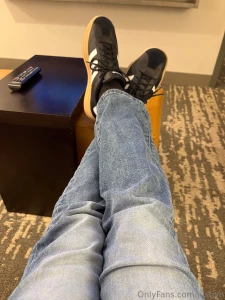 Up kinda early for a saturday morning waiting for an uber to take me