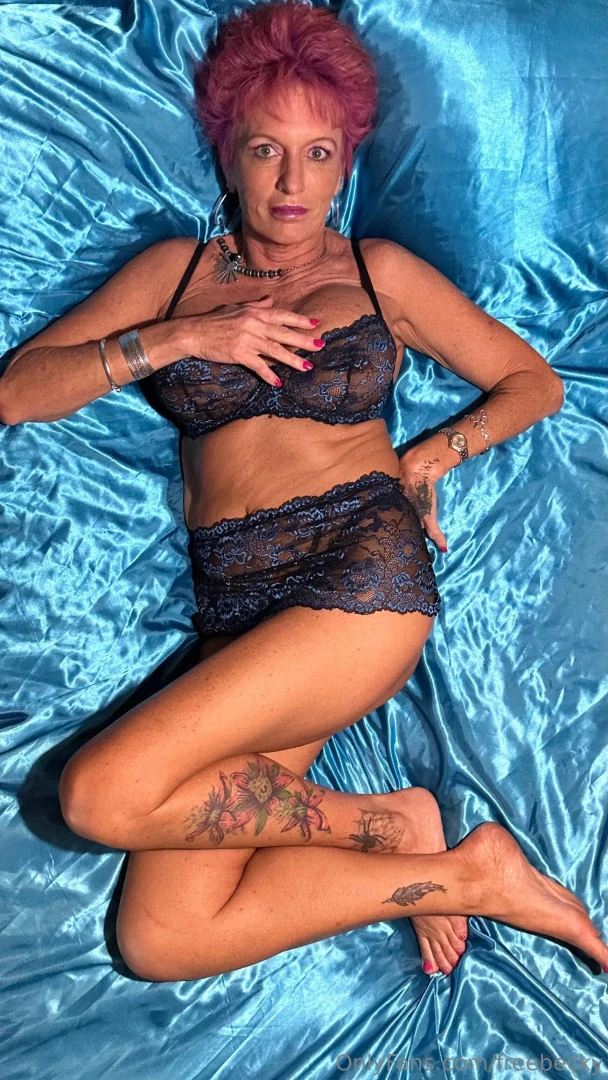 Sexy isn t about showing more skin it s about showing up fully as 