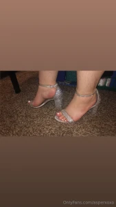 You like a trans femboy in heels part 2