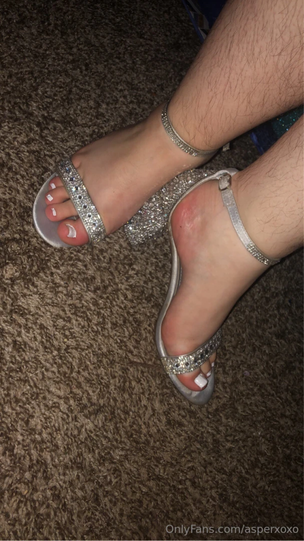 You like a trans femboy in heels part 5 