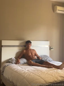 You want it 3 uncut xxx videos a pack of my filthiest nudes for just