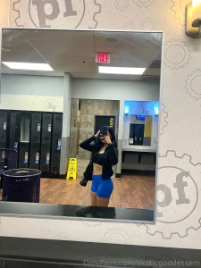 Should i post more booty pump gym pics part 1