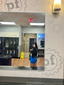 Should i post more booty pump gym pics