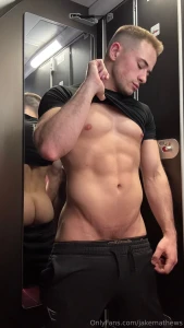 Something about flying on planes which just drives me crazy and makes part 2