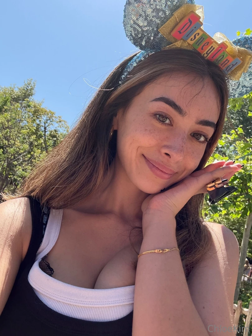 This disney princess writes her own happy ending it starts with you in 