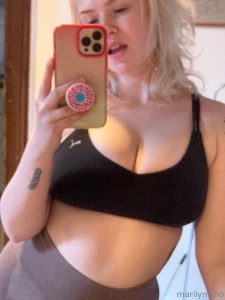 The weekend is almost here babyyy lt 3 hehe how are you doing