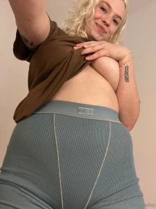 Are you more of a missionary or a doggy type of guy nbsp if you d fuck