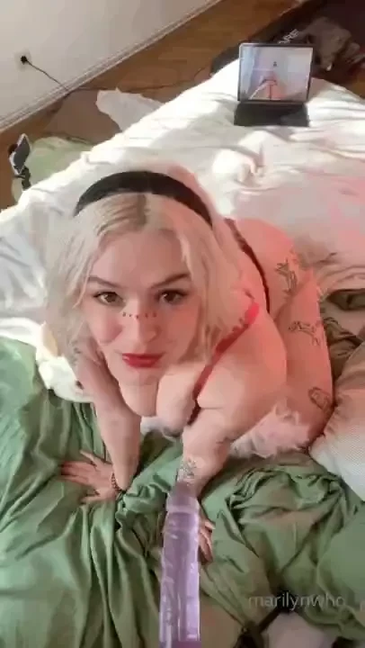 Marilynwho marilynwho marilynwho huge sale on my page with 10 full 