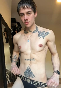 Fresh out the shower check your inbox for a special gift if you have