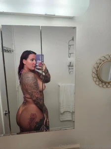 Which tanline did you notice first part 14