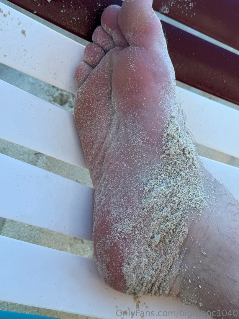 Who likes my sandy pads are you enough of a freak to clean them for me 