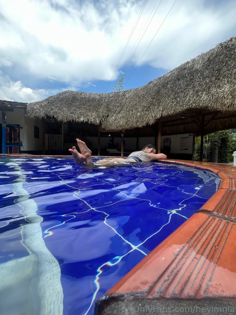 Let s turn this chat into something a little more personal dm me and part 1 