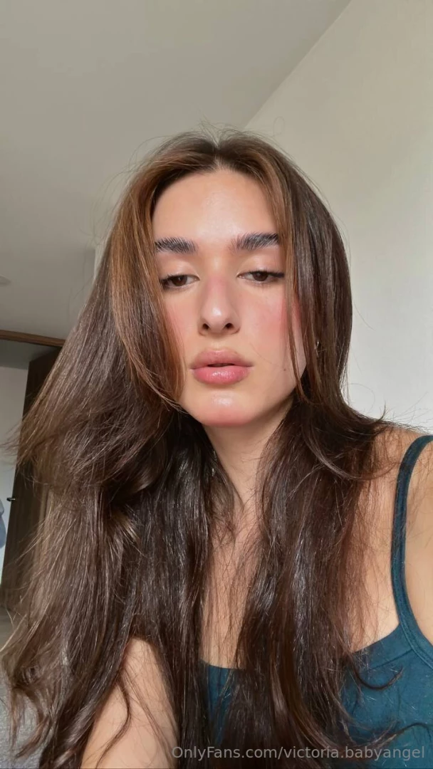 Happy sunday horny boys like this post if i ve made you leak yet 