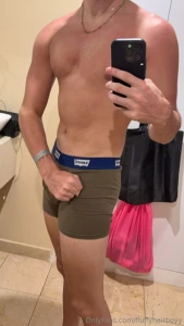 Guess who s flexing more than just muscles today you ready to see what