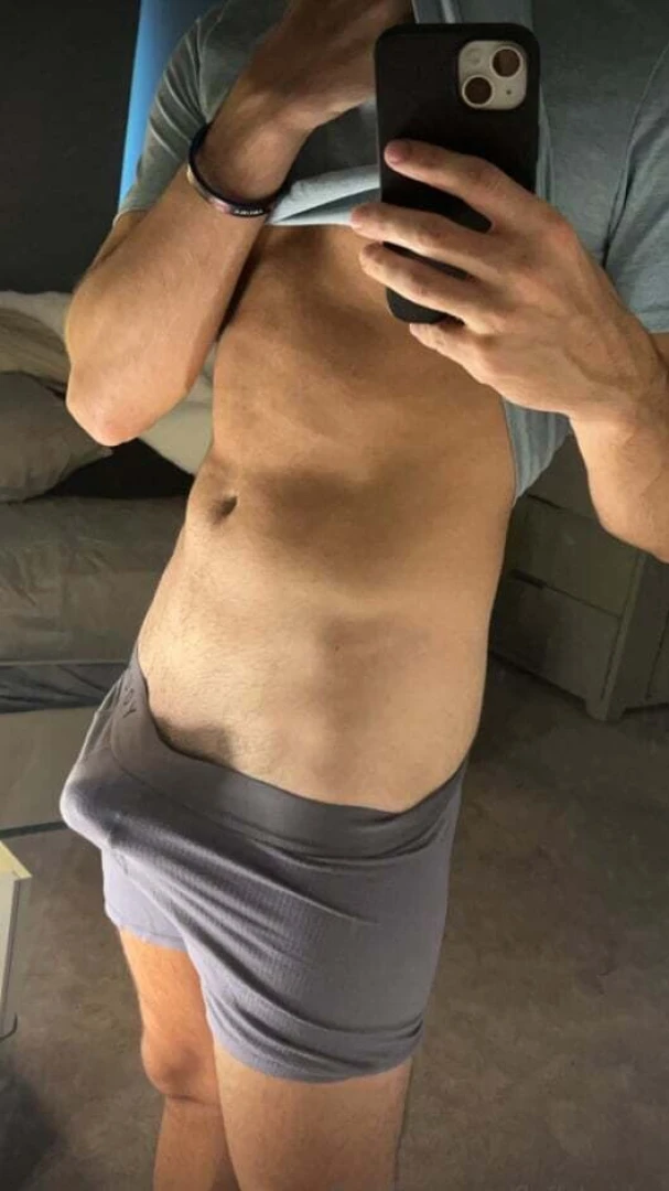 Feels like i m going to explode wanna help 