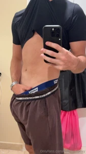 Happy first of the month who s up here to make it hard