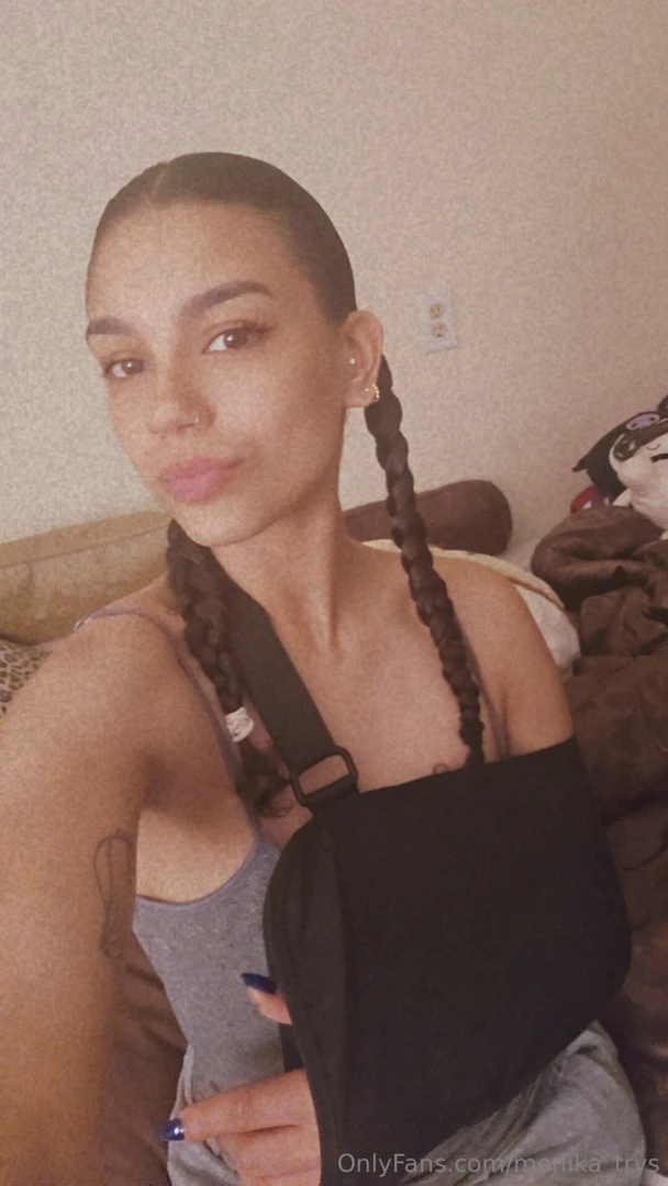 I forgot to post that i broke my arm a week ago so i have just been 