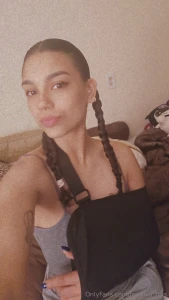 I forgot to post that i broke my arm a week ago so i have just been