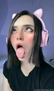 Some hot poses and ahegao part 2