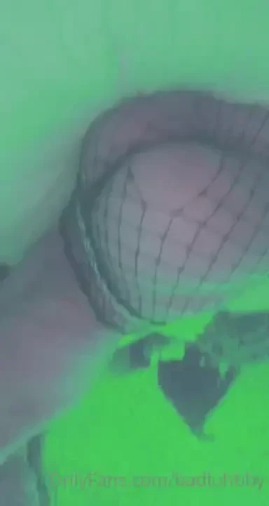 Someone come spread my ass open 