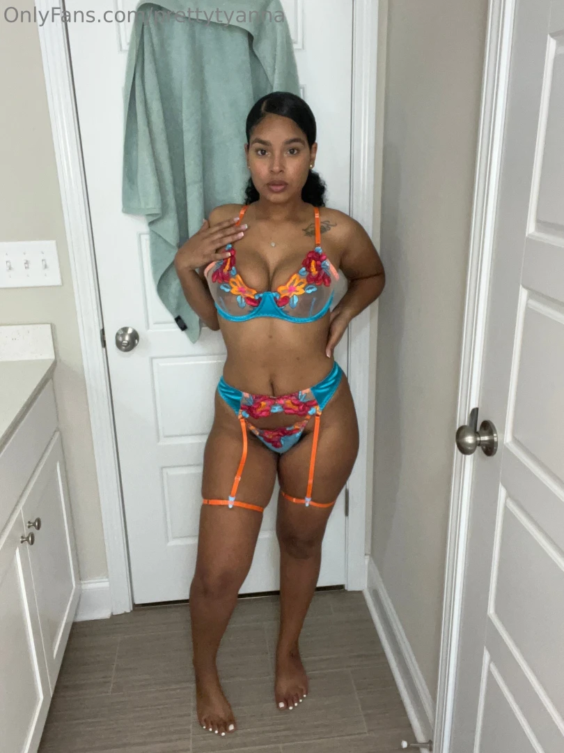 I m waiting for you you tonight 