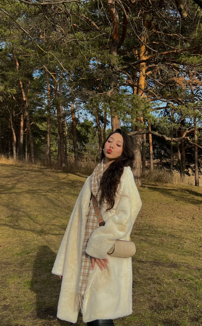 Fyp domme heels sub kink brunette asiangirl fetish i m not saying i m 