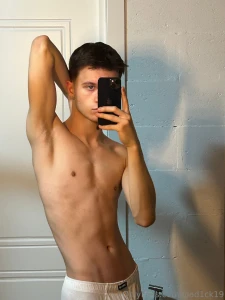 Who wants to take my cock