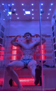 Who wants to lick my sweaty feet