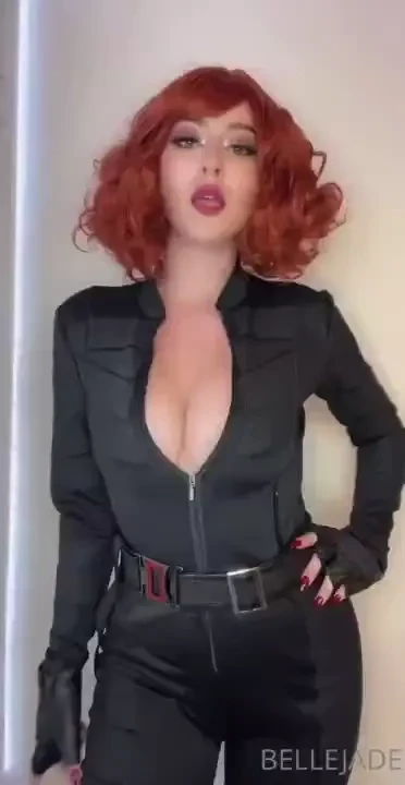 I m obsessed with this cosplay rn 