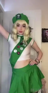 Would you fuck me while i m in this little outfit belletjade