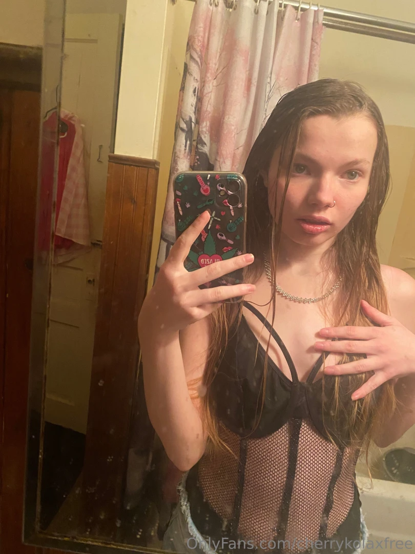 Tip me and ill give a free link to my of for a year part 1 