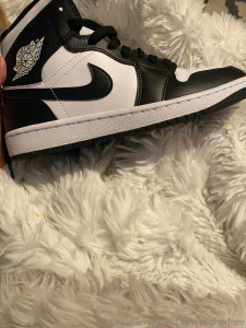 One of my subbies got me shoes from my wishlist