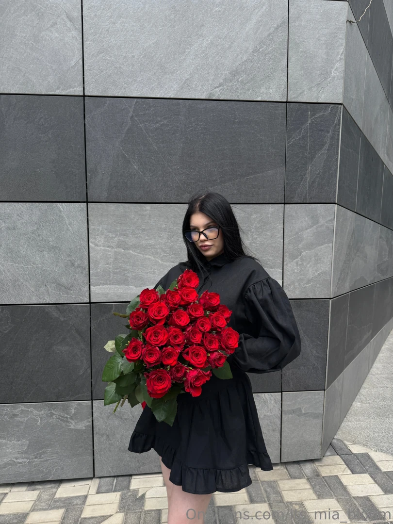 Hi i am enjoying the summer now and trying to find something special 