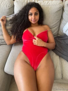 Does the red suit me part 1