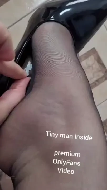 Tiny in my shoe masmr 6 min video - dangling walking my pov black 
