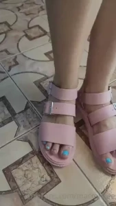 I m late with this short clip about summer shoes but yeah they re